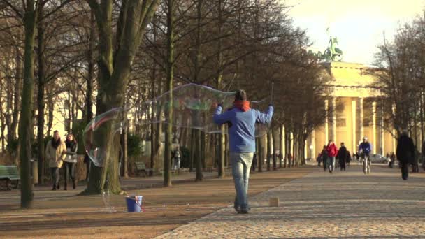 Berlín, Puerta de Brandemburgo — Vídeo de stock