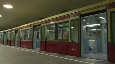 Berlin, S-Bahn, underground railway
