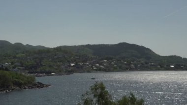 Norveç fjordslake görünümü