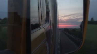 Danimarka'da sürüş kamyon 