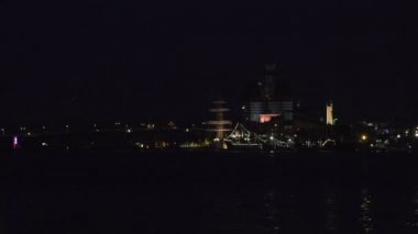 İsveç bağlantı noktası gece manzarası