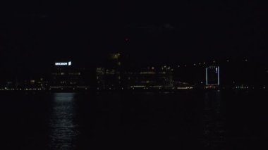 İsveç bağlantı noktası gece manzarası