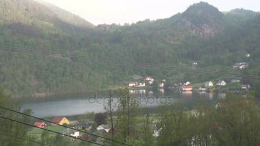 Norveç göl evleri