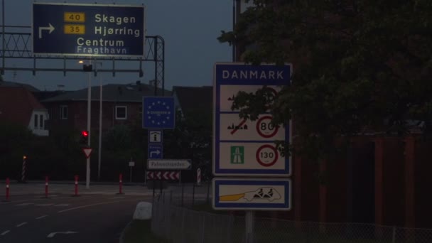 Kamionu v Dánsku — Stock video
