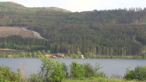 Norvegia lac case — Videoclip de stoc