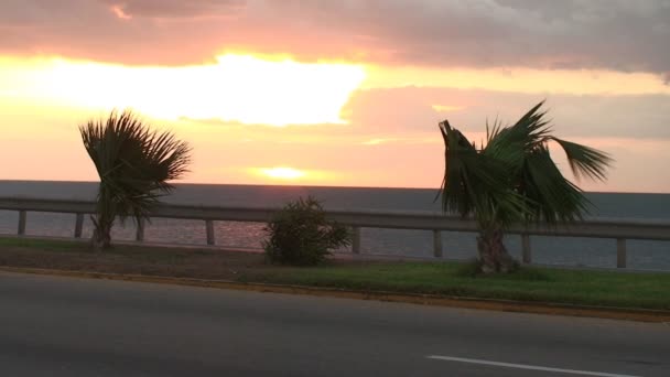 Καταπληκτική ανατολή του ηλίου στην Κούβα — Αρχείο Βίντεο