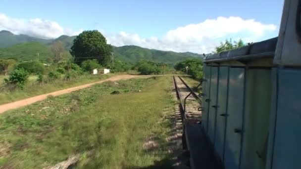 Vista del Valle de los Ingenios desde el tren — Vídeo de stock