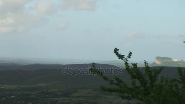 Holquin, vista geral vale — Vídeo de Stock