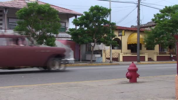 Varadero nyár utca-és városrészlet — Stock videók