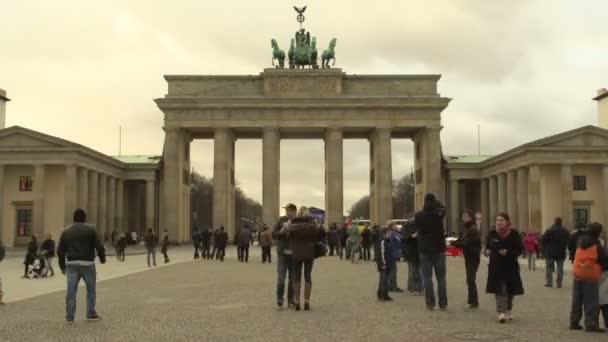 Berlín, Puerta de Brandemburgo — Vídeos de Stock