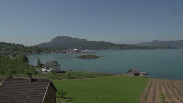 Noruega lago fiordos paisaje — Vídeo de stock