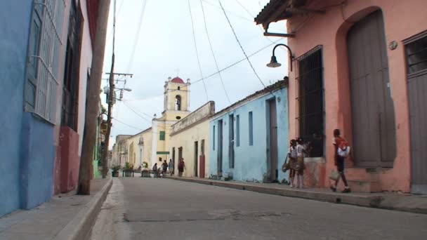 Straßenansicht von Camaguey City — Stockvideo