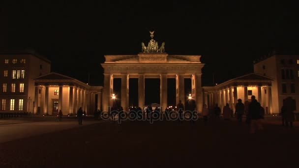 브란덴부르크 문, 베를린에서 유명한 랜드마크 — 비디오