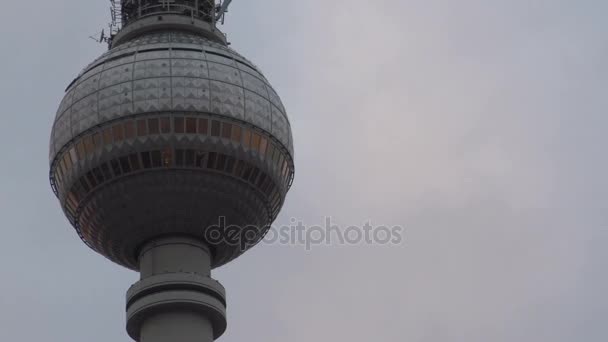 Tv-toren van Berlijn — Stockvideo