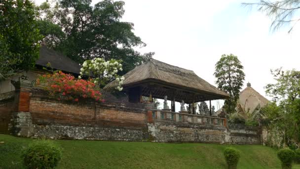 Film Sunrise Pura Ulun Danu Bratan Templet Bali Indonesien — Stockvideo
