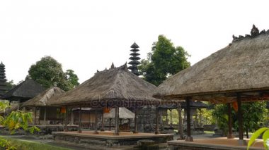 4 k görüntüleri gündoğumu Pura Ulun Danu Bratan Tapınağı, Bali, Endonezya