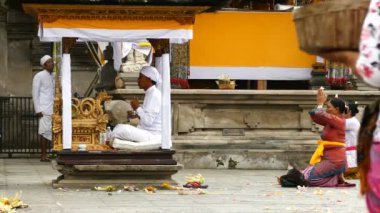 görüntüleri turistler güzel günde muhteşem manzarada yürümeye. Bali