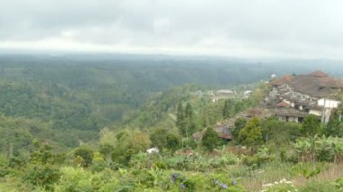 Bali, inanılmaz bir manzara güzel gününde hava görüntüleri.