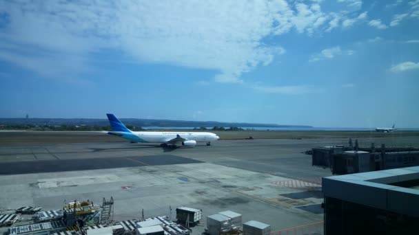 Aeroporto Bali Pista Ngurah Rai Denpasar Indonésia — Vídeo de Stock