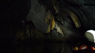 Yeraltı Nehri gezisi tekne, Sabang, Filipinler tarafından