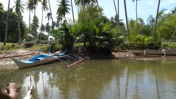 Човен Річці Сан Вісенте Човном Бангою Палаван Філіппіни — стокове відео