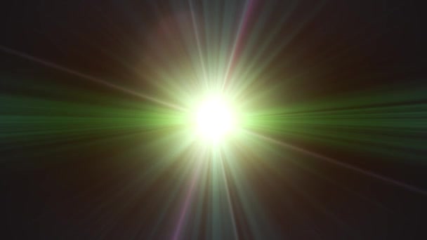 Space Star Burst With Lens Flare Looping sans couture / animation 4k d'une explosion d'étoiles abstraite avec des éruptions de lentilles optiques brillantes filant 