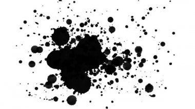 Mürekkep Sıçratma ve Lekeler Fırça Kalıpları Animasyon Efekti / 4K Soyut mürekkep sıçraması ve lekeler beyaz arka planda fırça desenleri