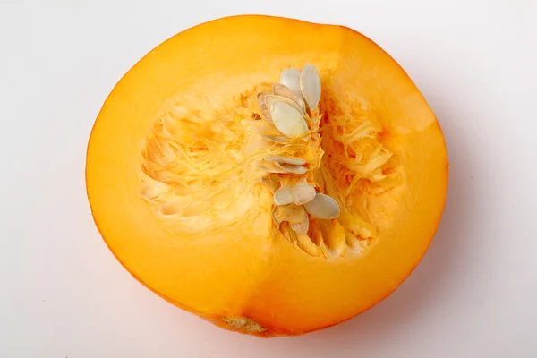 Balkabağı / Taze balkabağı dilimlere ayrılmış.