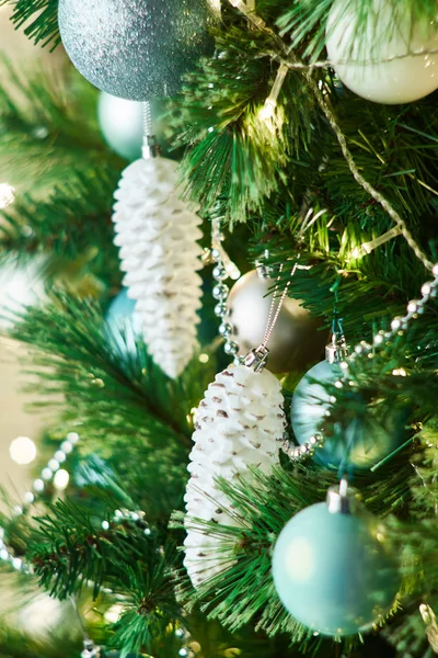 Festveranstaltung Weihnachten Weihnachtsdekoration Weihnachtsschmuck Weihnachtsbaum — Stockfoto