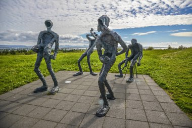 İzlanda heykeller insan şeklinde