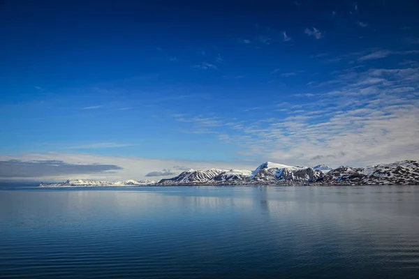Svalbarden фіорди Magdalenafjord — стокове фото