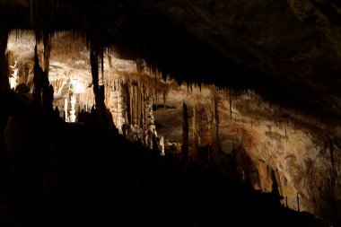 Palma de Mallorca'da mağaralarda Dragon