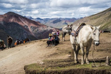 Gökkuşağı Dağı'na binme