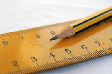 Kesici takımlar için ölçme. İnşaat çizim aracı.