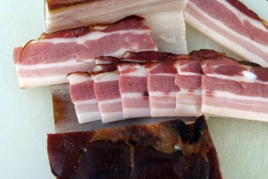 Pastırma füme. Pastırma füme et. Kuru pastırma.