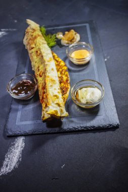 Lahmacun pide cuisine