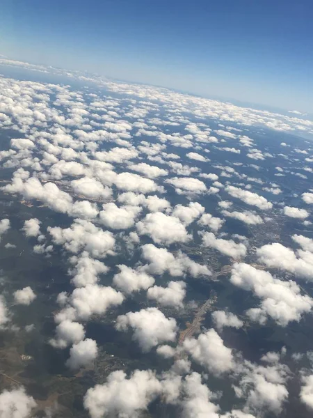 Nuvens voam tiro — Fotografia de Stock