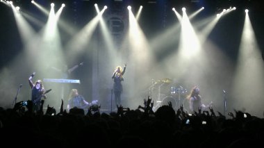 konser arka plan izole