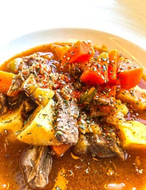 bir plaka etler servis