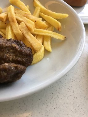 Köfte ve sebze izole etmek