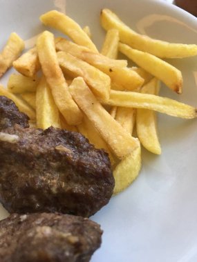 Köfte ve sebze izole etmek