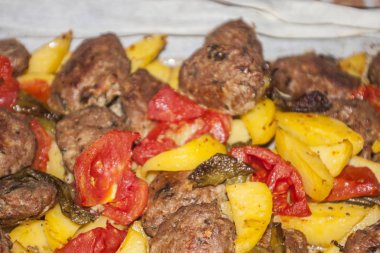 Köfte ve sebze izole etmek