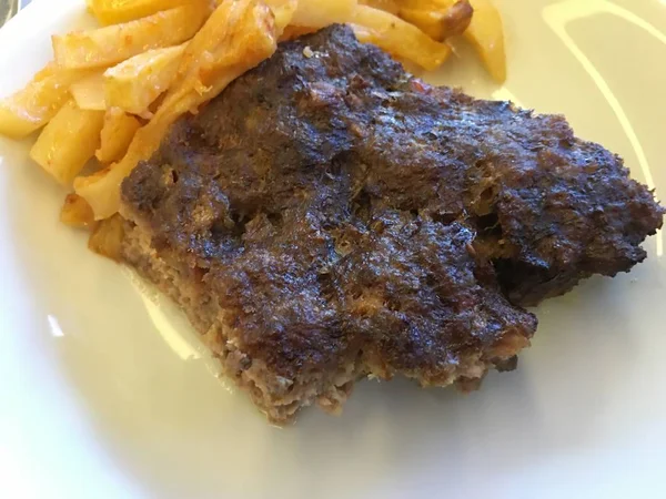 Albóndigas Verduras Aisladas —  Fotos de Stock