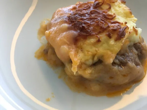 Albóndigas Verduras Aisladas —  Fotos de Stock