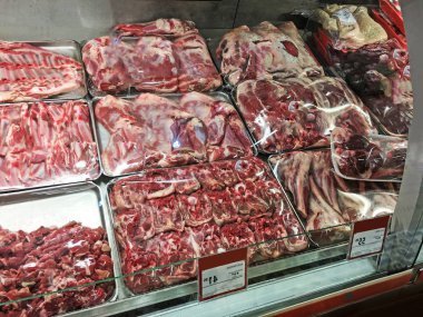 kırmızı et piyasası arka plan birimi üzerinde izole