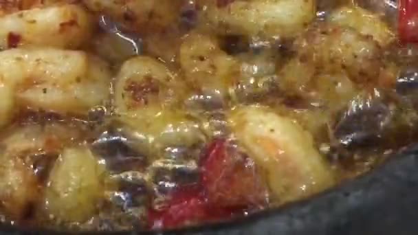 Shrimp Stew Served Hot — Stock Video