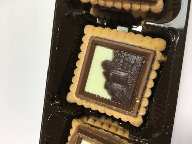 Bisküvi arka plan ünitesi izole