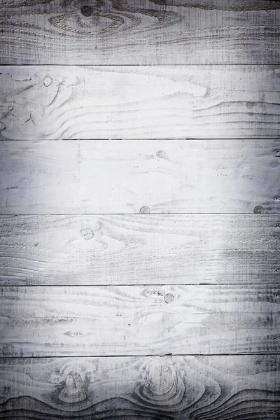 Horizontale planken van wit geschilderd versleten onderdeel van hek of deur — Stockfoto