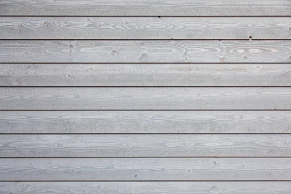 Horizontaal deel van horizontale planken met lichtgrijze verf — Stockfoto