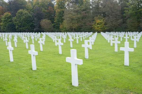 Luxemburg Amerikaanse begraafplaats en memorial — Stockfoto